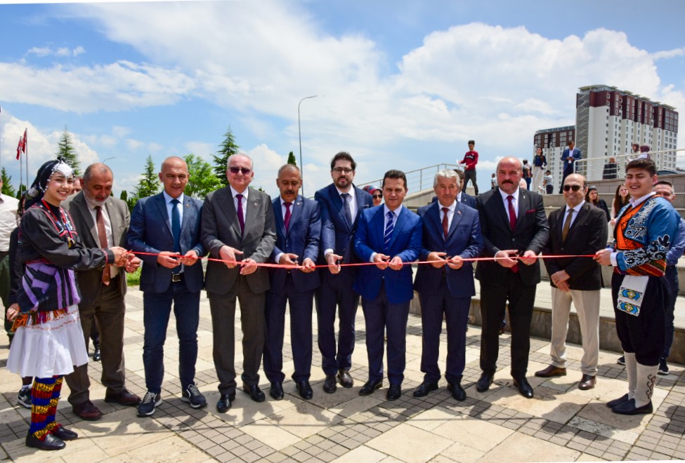 Kastamonu Üniversitesi’nde Kültür Günü Coşkusu